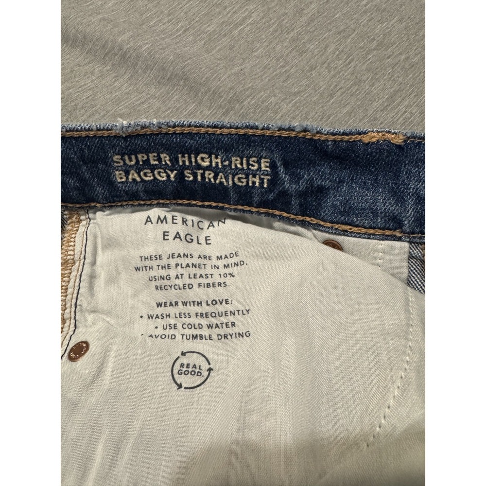 American Eagle Strigid Super High-Rise Baggy Straight Jeans Women's 8XS - Picture 6 of 7